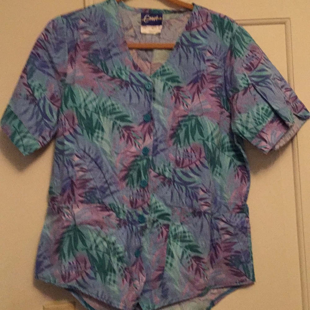 Scrub top🍀2 for 12